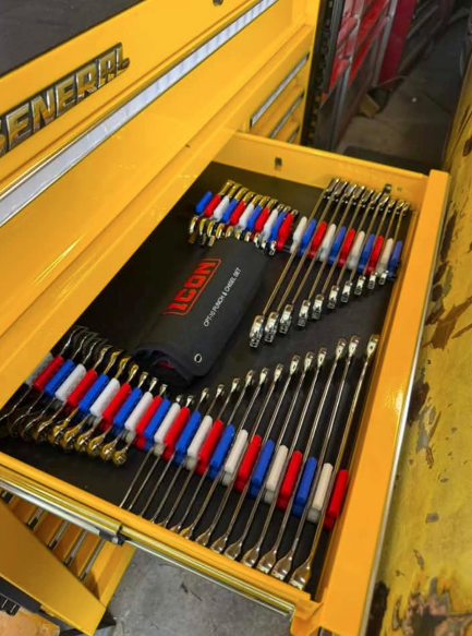 Limited Edition: America Bundle 126 Wrench Organizer Set